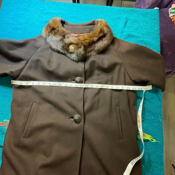 Vintage Michel Daniel, Paris Brown Wool Coat with Fur Collar - Picture 7 of 10